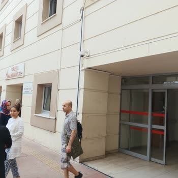 Zeynep Kamil Kadın ve Çocuk Hastalıkları Hastanesi Hastahanede Yaşadığımız Sorunlar