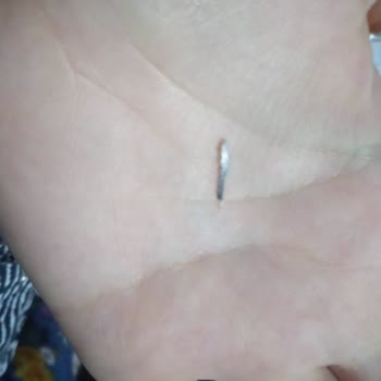 Şok Market Kurabiyeden Tel Çıktı!