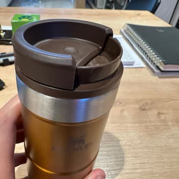 Kutupayısı Stanley Marka Termos Kapak Açılmıyor.