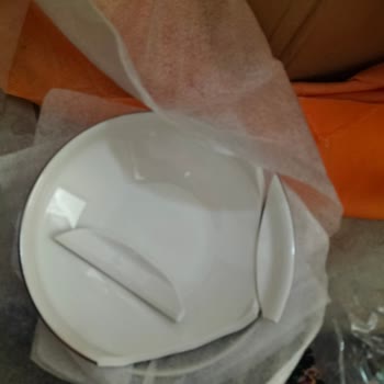 English Home Kırık Kargo Teslimi