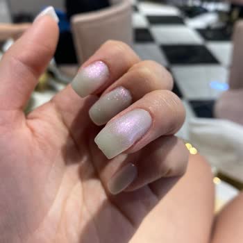 Eylül Öztürk Nail Spa 790 TL Lik Jel Tırnak