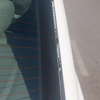 Honda Civic Sağ Arka Cam, Boya Atması