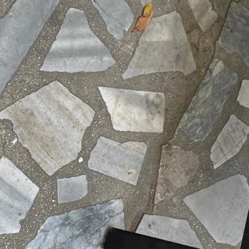 Ella Güzellik Ve Estetik'e Maddi Manevi Tazminat Açacağım