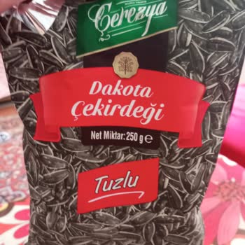 Çerezya Çekirdeğin İçinden Fare Çıktı