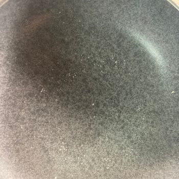 Taşhan Mutfak Eşyaları Tencere Ve Sahan Seti Soyuldu, Renk Değiştirdi Ve İlgilenilmiyor