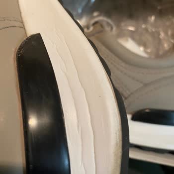 Greyder Ayakkabı Taban Çatlama Sorunu Ve Firma İlgisizliği