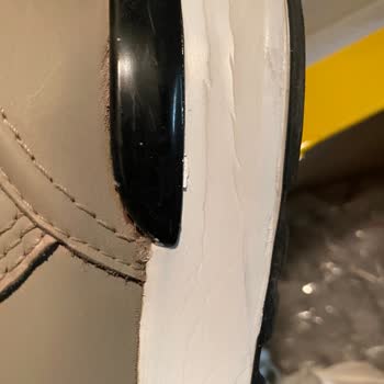 Greyder Ayakkabı Taban Çatlama Sorunu Ve Firma İlgisizliği