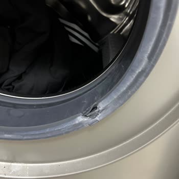 Bosch Körük Lastik Yırtılması