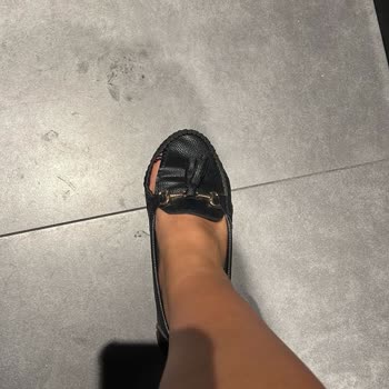 Derimod'un Kalitesiz Ürünleri Ve Asla Yardımcı Olmamaları