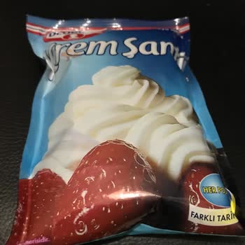 Dr. Oetker Krem Şanti Kapalı Paket Şişti