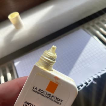 Dermoeczanem'den Aldığım La Roche Posay Cilt Ürünleri Bozuldu