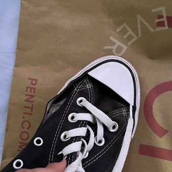 Converse Ayakkabı Garantiye Gönderilmedi