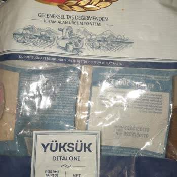 Mutlu Makarna Makarnadan Böcek Çıktı