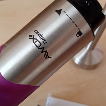 Awox El Blender'ın Bağlantı Kısmındaki Siyah Plastik Kırıldı.