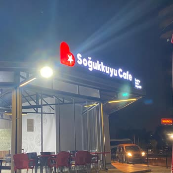 Bayraklı Belediyesi'ne Bağlı Soğukkuyu Cafe Hakaret Etti