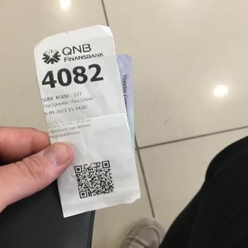 QNB Finansbank Gaziantep Şubesi Gişe Personeli Çok Yavaş