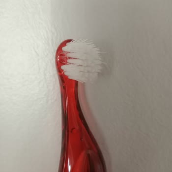 Rocs Bebeğim İçin Aldığım Diş Fırçası Kıllarını Kaybediyor