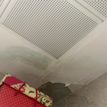 Emlak Konut GYO Evimizdeki Su Sızıntısı Sorunu Hızlıca Çözülmeli