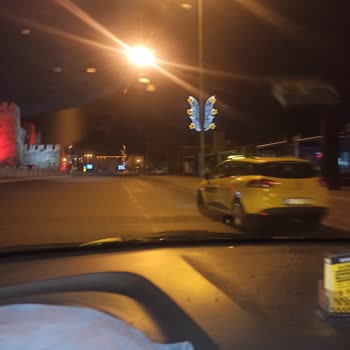 Kayseri Büyükşehir Belediyesi Taksi Çalışanları Olarak Durak Dışında Bekleme Yapmak
