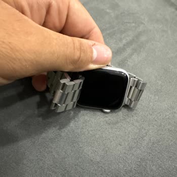 Apple Watch Se Sürekli Ekran Açık Kalmıyor