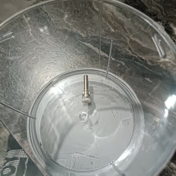 Sinbo 3182 Blender Hazne İçindeki Parça Kırıldı