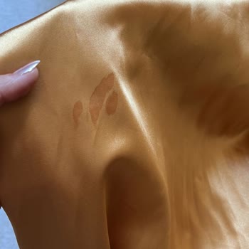 Two’s Touch Lekeli Ve İşlem Görmüş Elbise Gönderimi