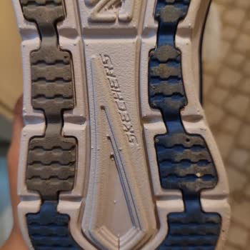 Markafill.com'dan Yapılan Skechers Ayakkabı Kullanılmış Gönderildi