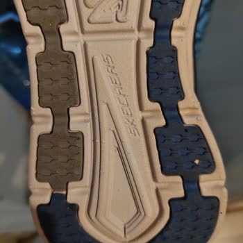 Markafill.com'dan Yapılan Skechers Ayakkabı Kullanılmış Gönderildi