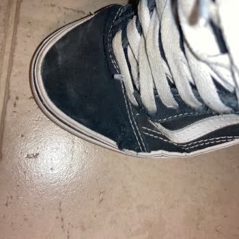 VF Ege Giyim Vans Dedik Güvendik, 1 Yıl Olmadan Yırtıldı