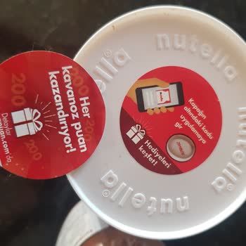 Aynı Kodlu İki Nutella Kavanozu