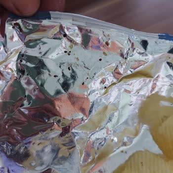 Ruffles Marka Cips İçerisinde Ölü Karınca Çıktı