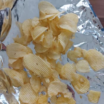 Ruffles Marka Cips İçerisinde Ölü Karınca Çıktı
