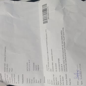 Adidas'ın Kalitesi Ve Karar Mekanizması Yerlerde.