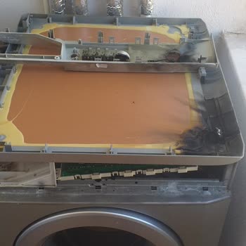 Yanan Beko Çamaşır Makinesi Telafi Edilmiyor.