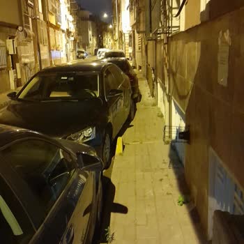 Fatih Belediyesi Kapımın Önüne Park Edilmemesi