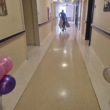 Özel Jimer Hastanesi Önce İnsan Önce Saglik Tan Uzak...