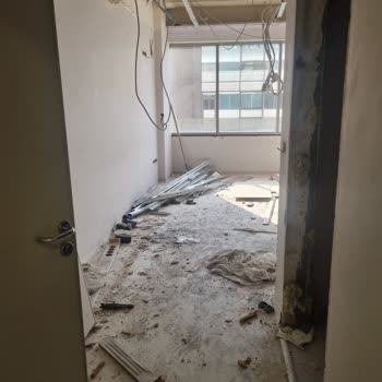 Özel Jimer Hastanesi Önce İnsan Önce Saglik Tan Uzak...