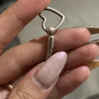 La Victoria's Accessoire Güm Bileklik Kararması