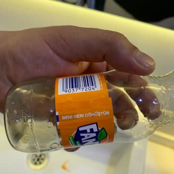 Fantadan Renklendirici Aroma Bütün Gene Duruyordu