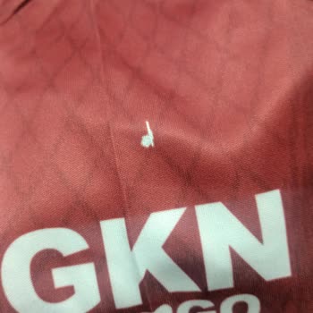 Sampiyon_forma_ (Instagram) Defolu Ürün Ve Farklı Beden Gönderimi!