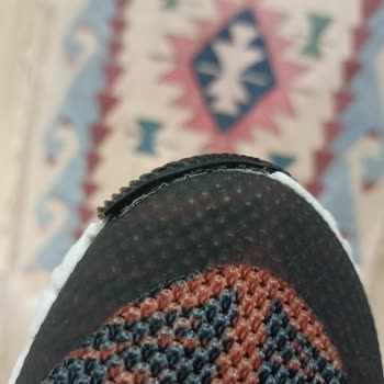 Nike Antalya Outlet Mağazasının Ayıplı Ürün Satması