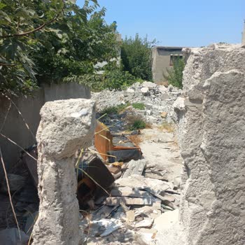 Çevre, Şehircilik Ve İklim Değişikliği Bakanlığı Yıkılan Evimize Haftalar Sonra Gelen Görevli