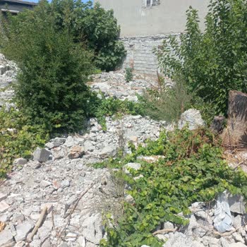 Çevre, Şehircilik Ve İklim Değişikliği Bakanlığı Yıkılan Evimize Haftalar Sonra Gelen Görevli