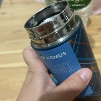 Dekomus Termos Paslandı