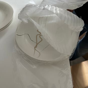 Jumbo Muadillerine Göre Çok Pahalı Olmasına Rağmen Aşırı Kalitesiz