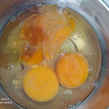 A101 Aldığımız Yumurtalar Sosisler Bozuk Ve Çok Kötü Kokuyor