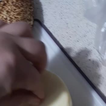 BİM Kaşar Peynirinden Plastik Çıktı