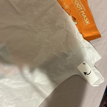 Gratis Soyulabilen Ayak Maskesi