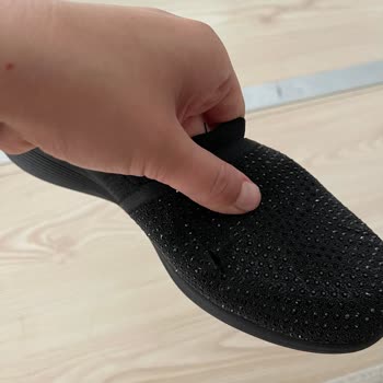 Skechers Markasına Ait Ürünün Deforme Olması