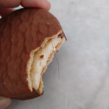 BİM Ürün İçerisinden Saç Kılı Çıktı